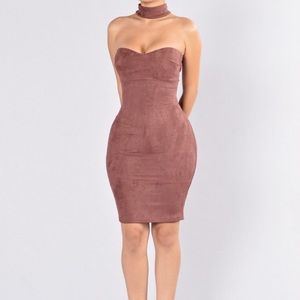 Dress with neck cuff